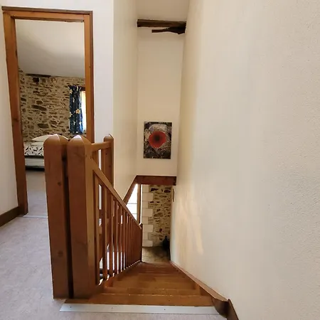 Charming And Spacious With Shared Pool Saint-Saud-Lacoussière